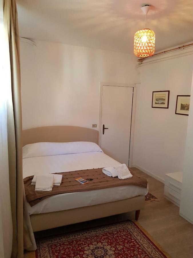 Butterfly Guest House Venice Ngoại thất bức ảnh