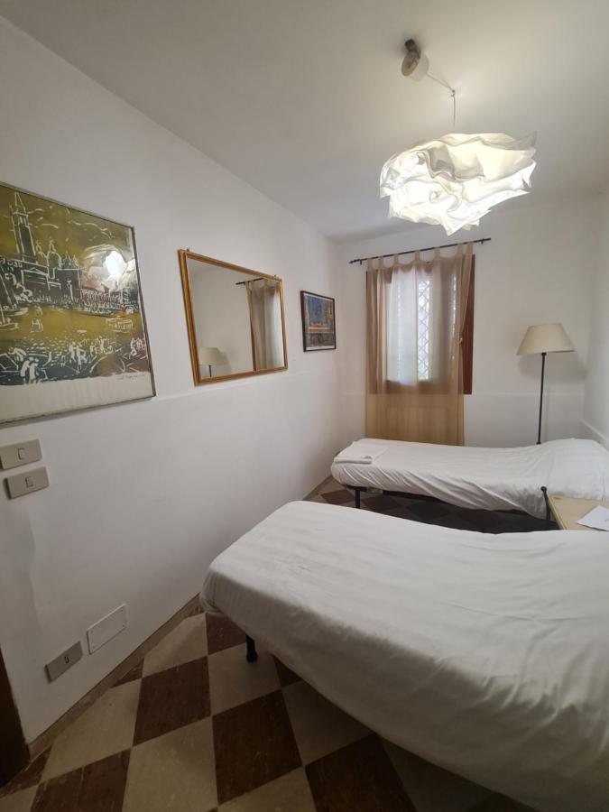 Butterfly Guest House Venice Ngoại thất bức ảnh